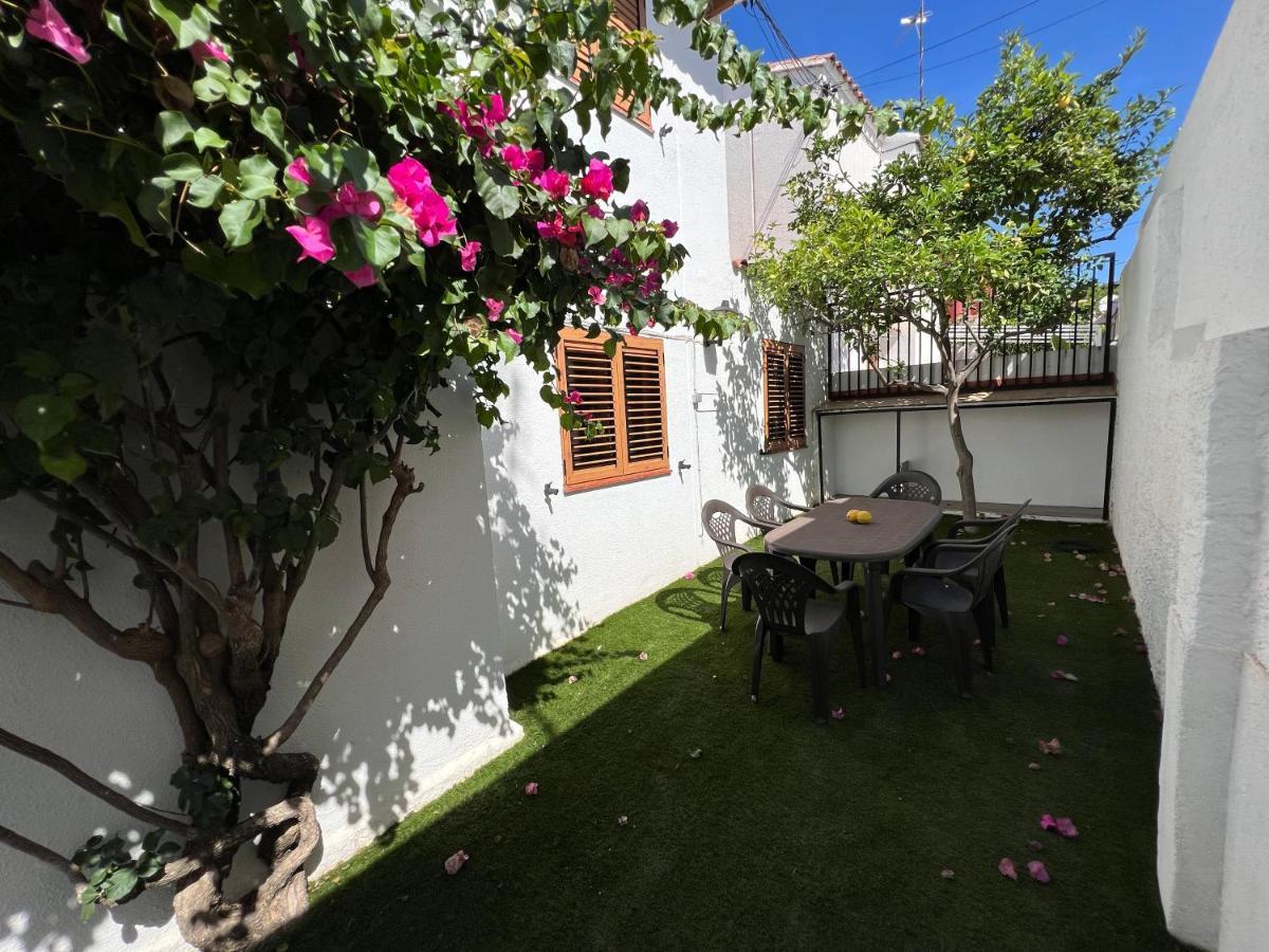 El Xalet D'En Joan Maria D'Altafulla Villa Bagian luar foto
